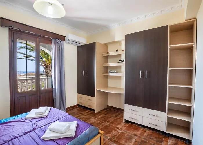 Oceanviewvilla Afiártisz